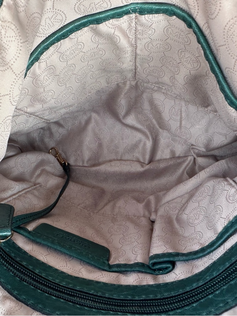 Michael Kors Uptown Astor Hunter Green Gold Studded Hobo/Shoulder Bag - Picture 8 of 9